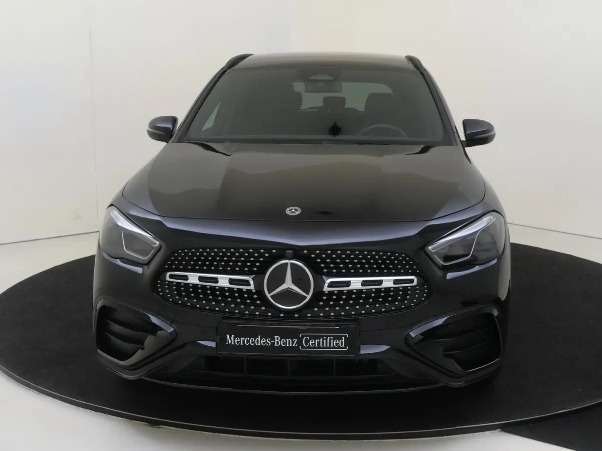 250 e Business Solution AMG /Panoramadak /Night-pakket /8.142 KM!