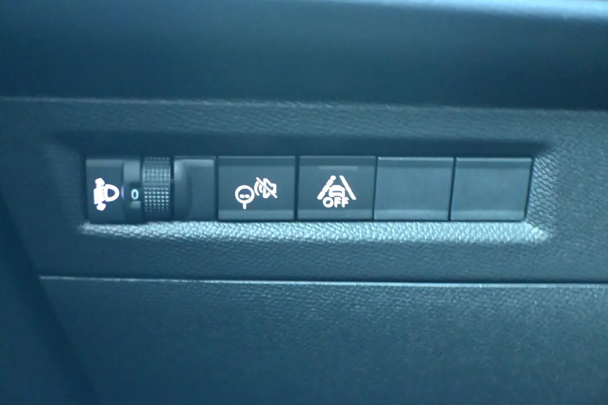 1.2 Turbo Hybrid GS 110pk Tot 8 Jaar Garantie! | Stuur/Stoelverwarming | Achteruitrijcamera | Navigatie | Dodehoek-Detectie | Climate Control | !!