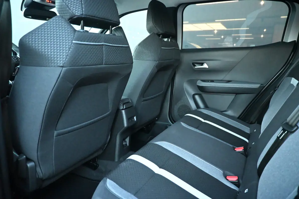 1.2 Turbo Hybrid GS 110pk Tot 8 Jaar Garantie! | Stuur/Stoelverwarming | Achteruitrijcamera | Navigatie | Dodehoek-Detectie | Climate Control | !!