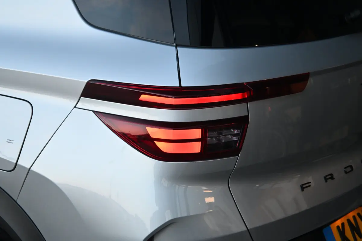 1.2 Turbo Hybrid GS 110pk Tot 8 Jaar Garantie! | Stuur/Stoelverwarming | Achteruitrijcamera | Navigatie | Dodehoek-Detectie | Climate Control | !!