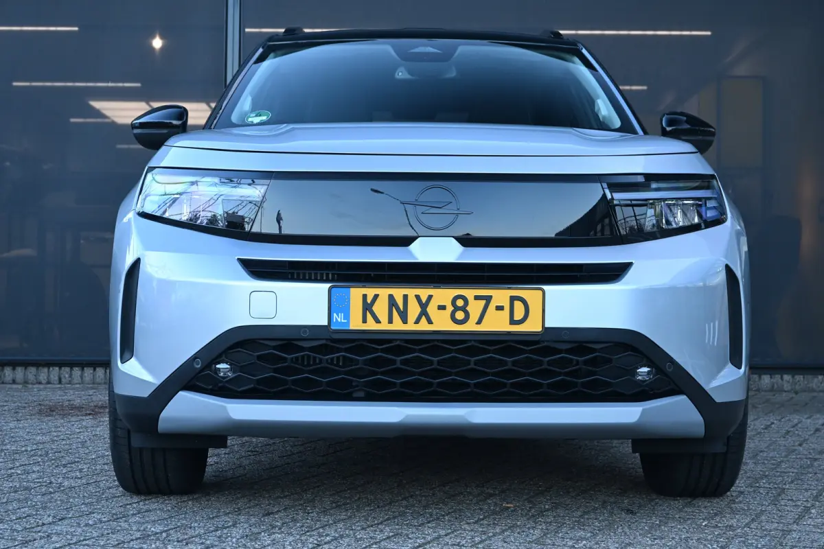 1.2 Turbo Hybrid GS 110pk Tot 8 Jaar Garantie! | Stuur/Stoelverwarming | Achteruitrijcamera | Navigatie | Dodehoek-Detectie | Climate Control | !!