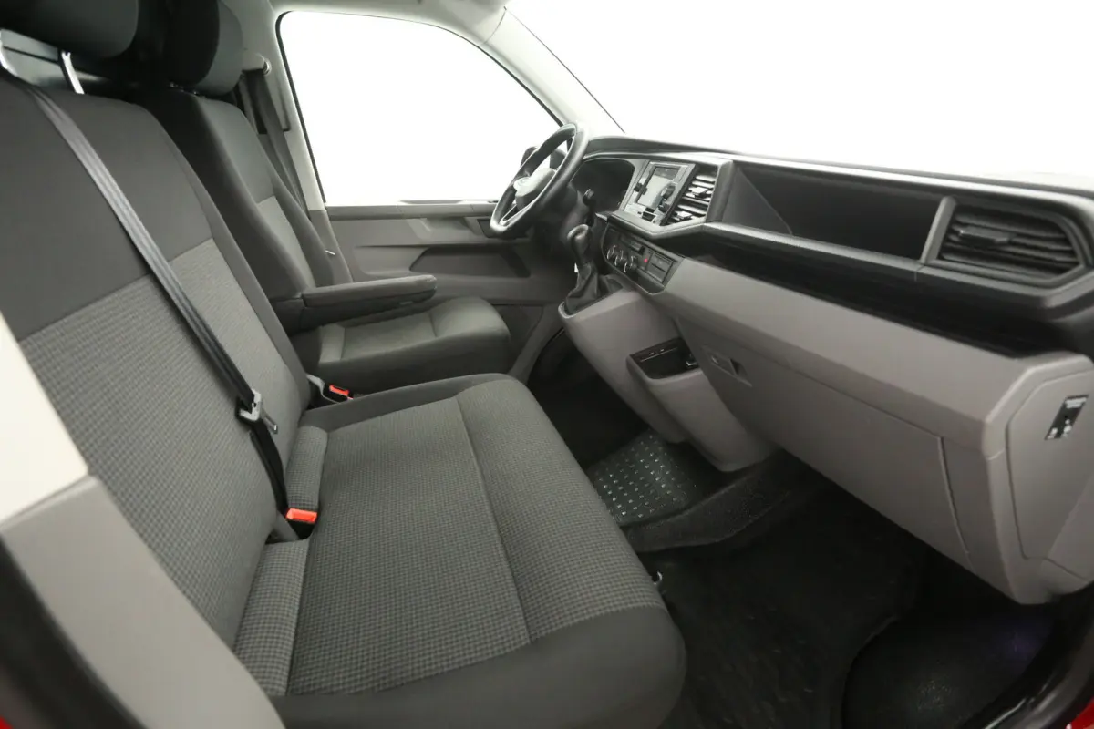 2.0 TDI 150PK L1H1 | Automaat | Airco | Camera | Cruise | 3 Zits | 2xSchuifdeur | Carplay