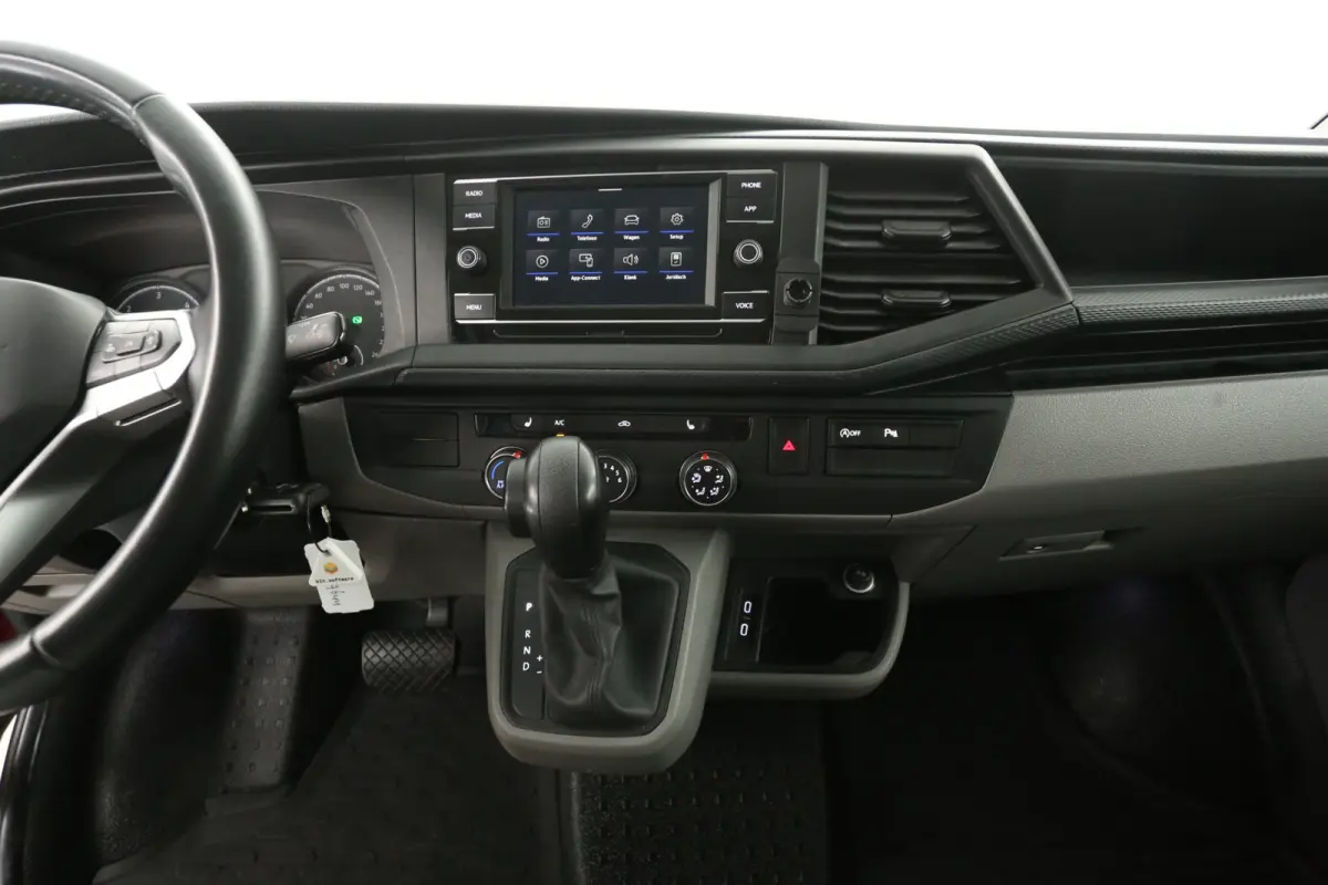 2.0 TDI 150PK L1H1 | Automaat | Airco | Camera | Cruise | 3 Zits | 2xSchuifdeur | Carplay