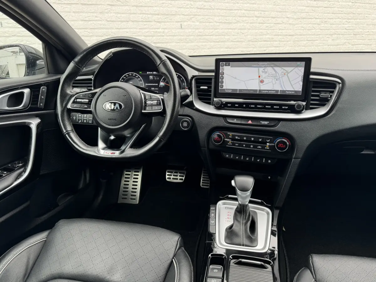 1.5 T-GDi GT-Line Automaat Stoelkoeling + Verwarming Stuurverw. Achterb.Verw Adaptive Cruise Carplay Camera PDC V + A