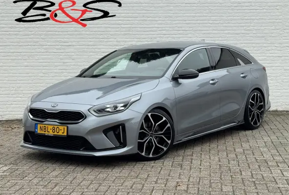 1.5 T-GDi GT-Line Automaat Stoelkoeling + Verwarming Stuurverw. Achterb.Verw Adaptive Cruise Carplay Camera PDC V + A