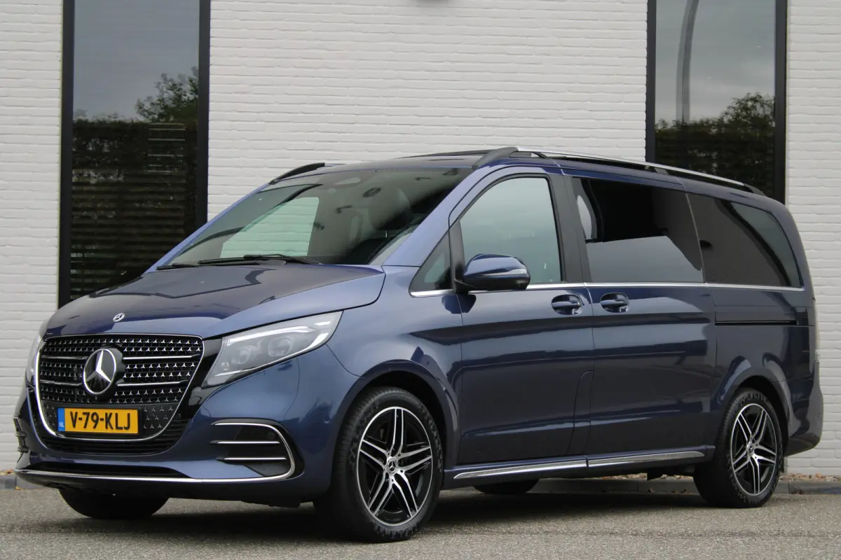 300d / Exclusive / AMG / DC / 4-Matic / Luchtvering / Elec Stoelen / Burmester / Vol Opties / NIEUWSTAAT.