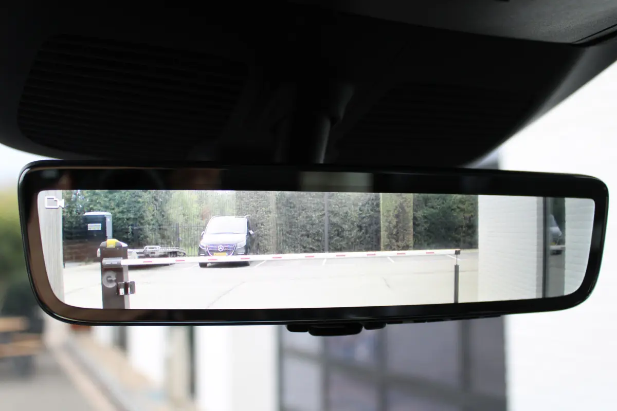 300d / Exclusive / AMG / DC / 4-Matic / Luchtvering / Elec Stoelen / Burmester / Vol Opties / NIEUWSTAAT.