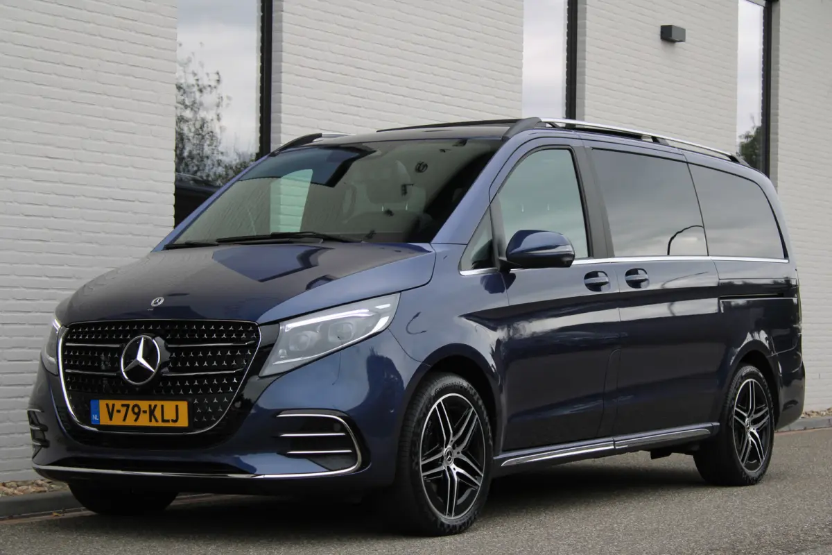 300d / Exclusive / AMG / DC / 4-Matic / Luchtvering / Elec Stoelen / Burmester / Vol Opties / NIEUWSTAAT.