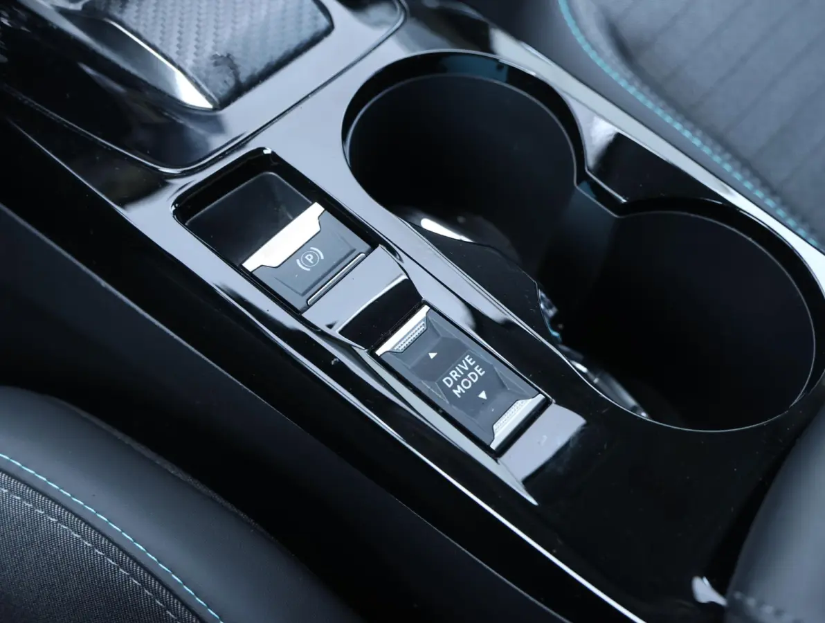 EV Allure Pack 50 kWh | ACCU 93% | Achteruitrijcamera | Apple Carplay/Anroid Auto | Lane Assist | Cruise Control
