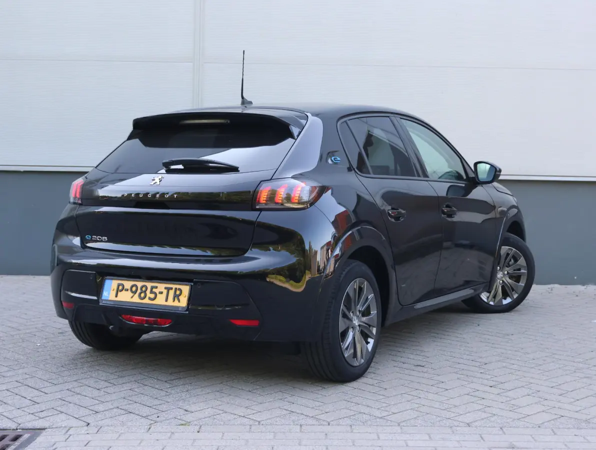 EV Allure Pack 50 kWh | ACCU 93% | Achteruitrijcamera | Apple Carplay/Anroid Auto | Lane Assist | Cruise Control