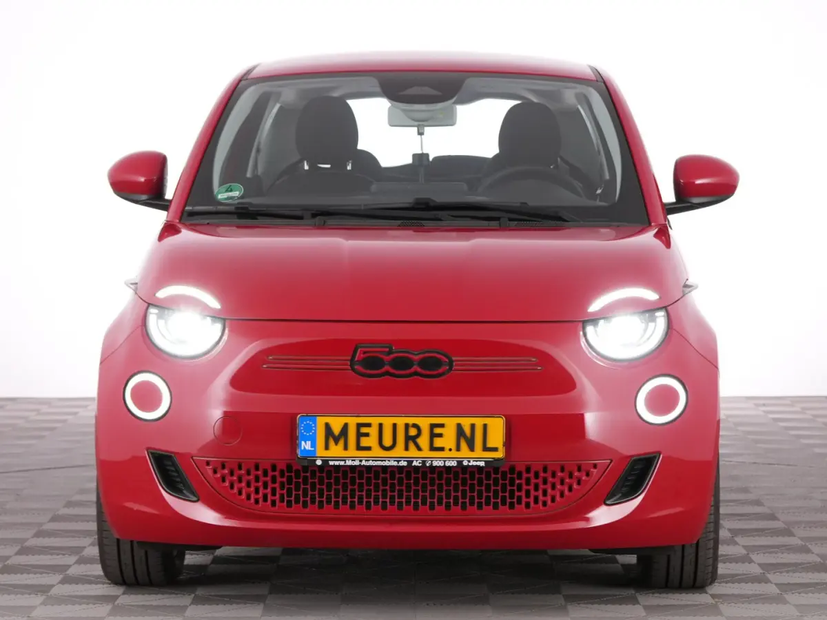 Red 42 kWh | Full LED | CARPLAY | CAMERA | VELGEN | Stoelverwarming | SOH: 94,9% | !