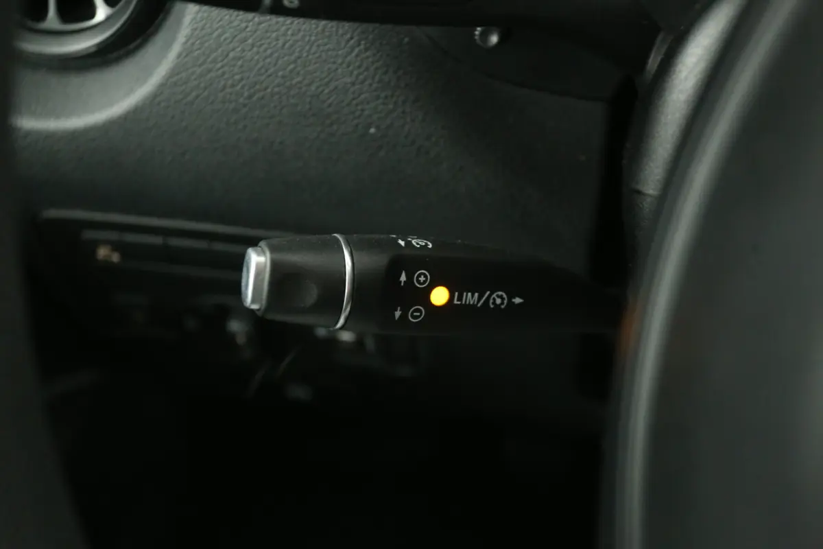 CDI Lang 140PK | Dubbele Cabine | Clima | Cruise | Carplay | Parkeersensoren