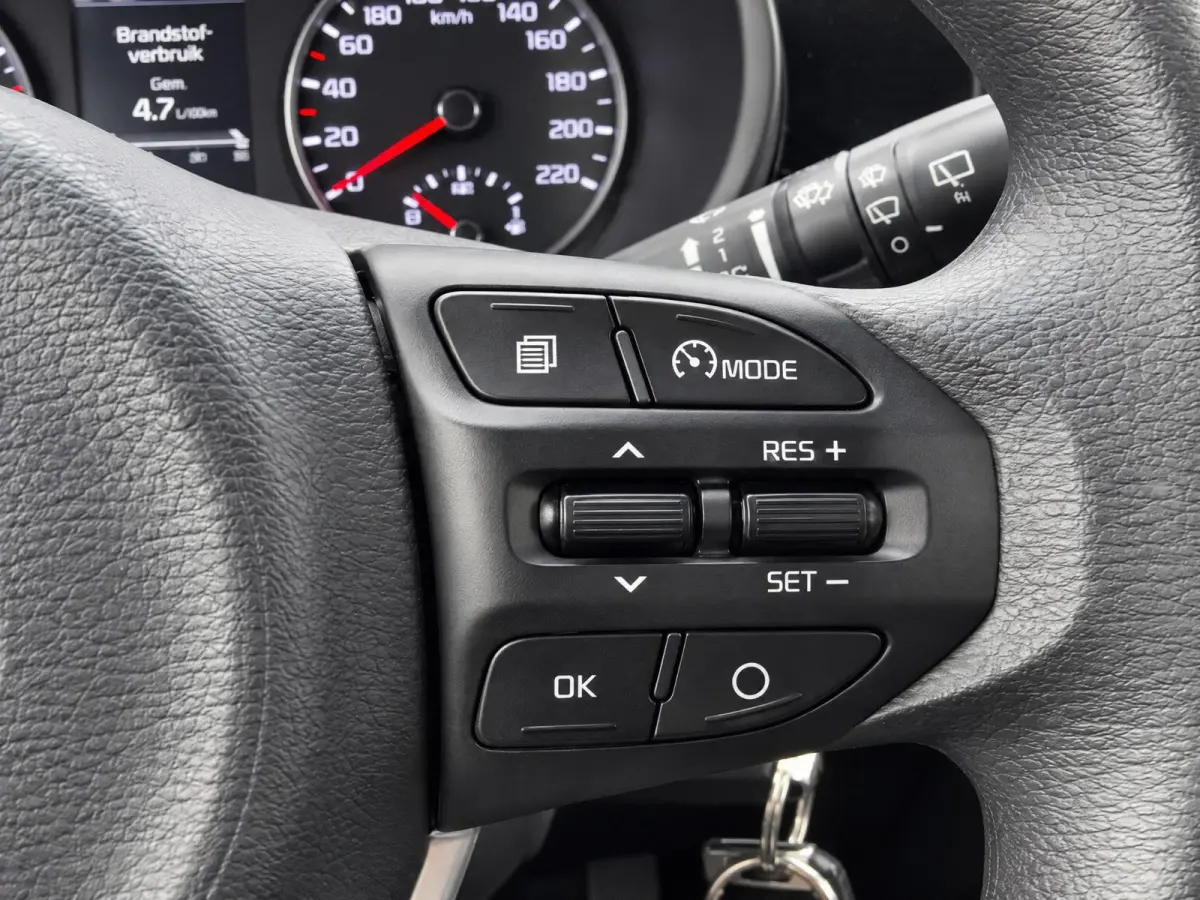 1.0 DPi ComfortLine Dealer onderhouden | Airco | PDC achter | Telefoonvoorbereiding | Cruise control |