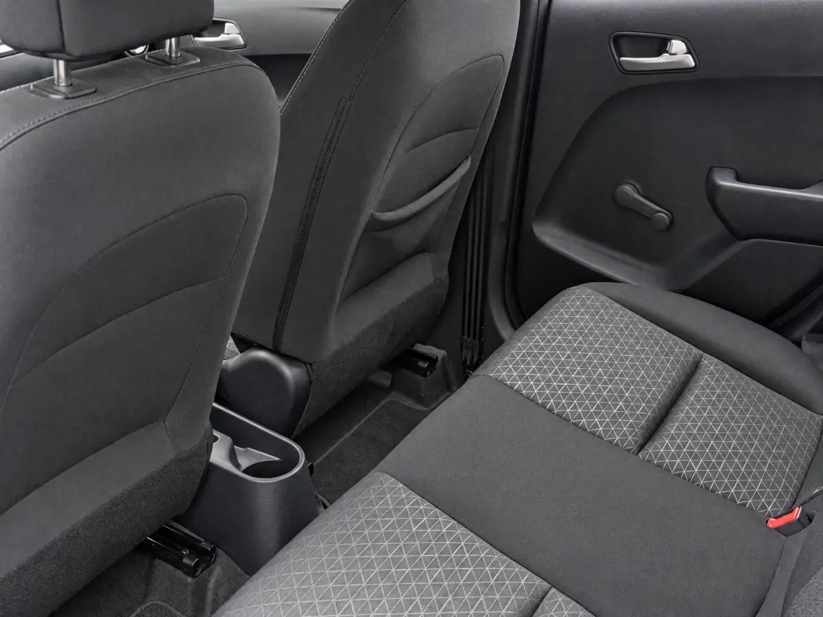 1.0 DPi ComfortLine Dealer onderhouden | Airco | PDC achter | Telefoonvoorbereiding | Cruise control |