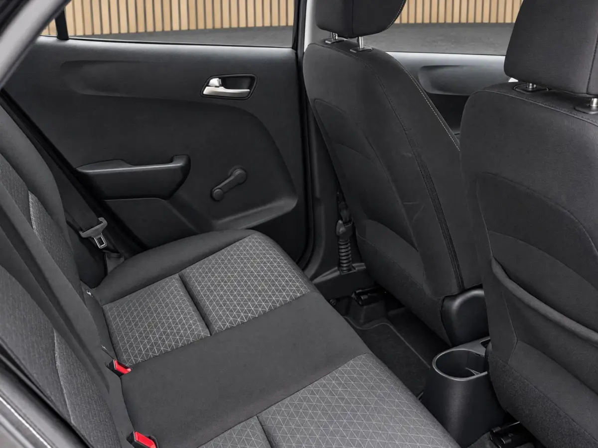 1.0 DPi ComfortLine Dealer onderhouden | Airco | PDC achter | Telefoonvoorbereiding | Cruise control |