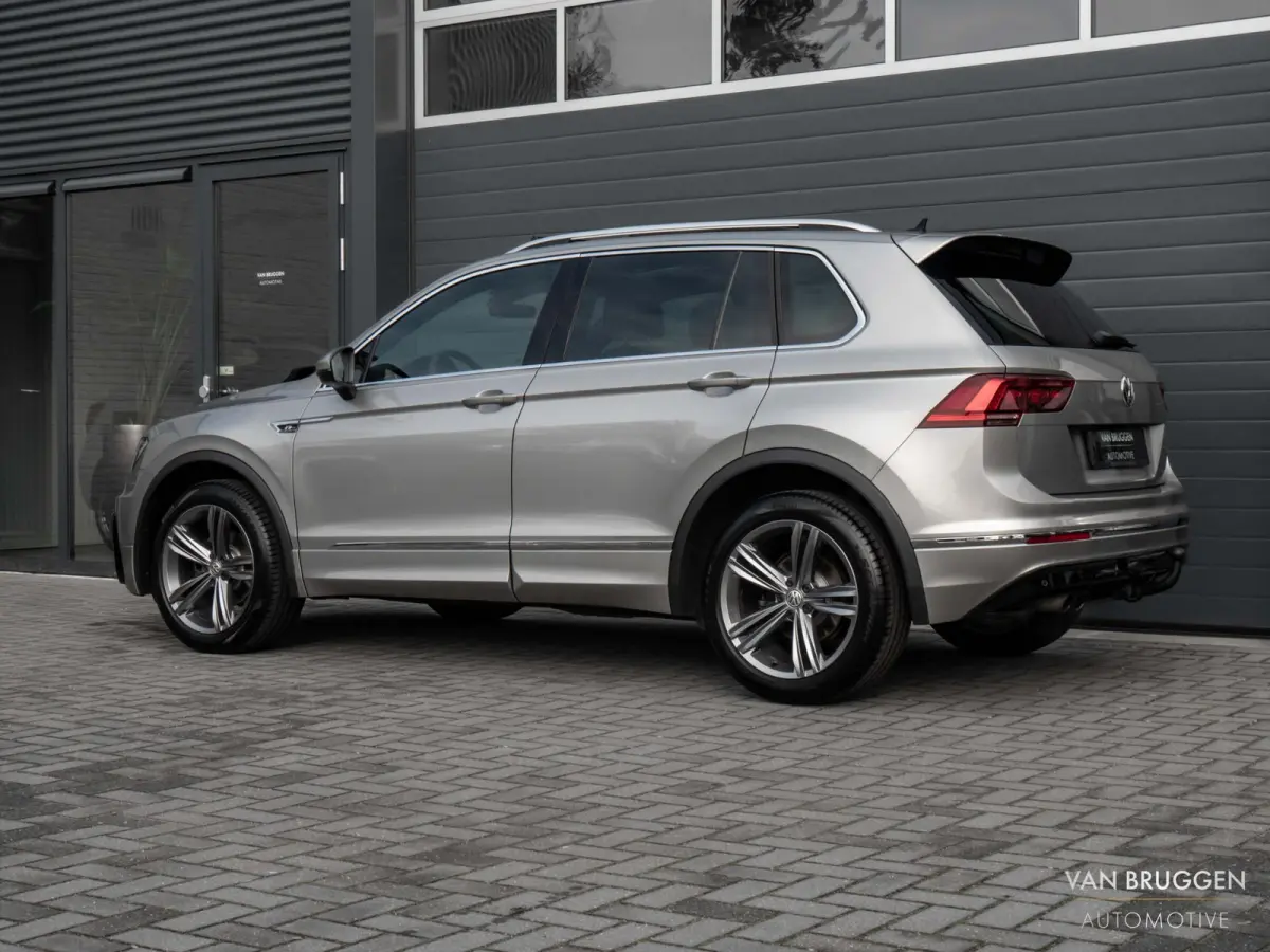 1.4 TSI 4M R-Line Pano Keyless Trekhaak 360 Virtual