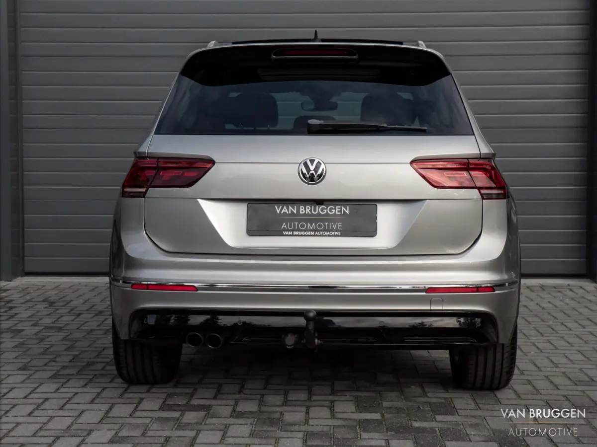 1.4 TSI 4M R-Line Pano Keyless Trekhaak 360 Virtual
