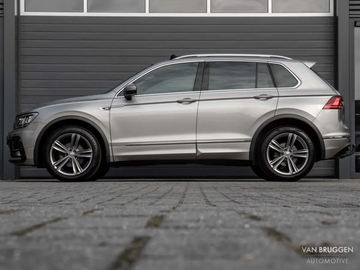 1.4 TSI 4M R-Line Pano Keyless Trekhaak 360 Virtual