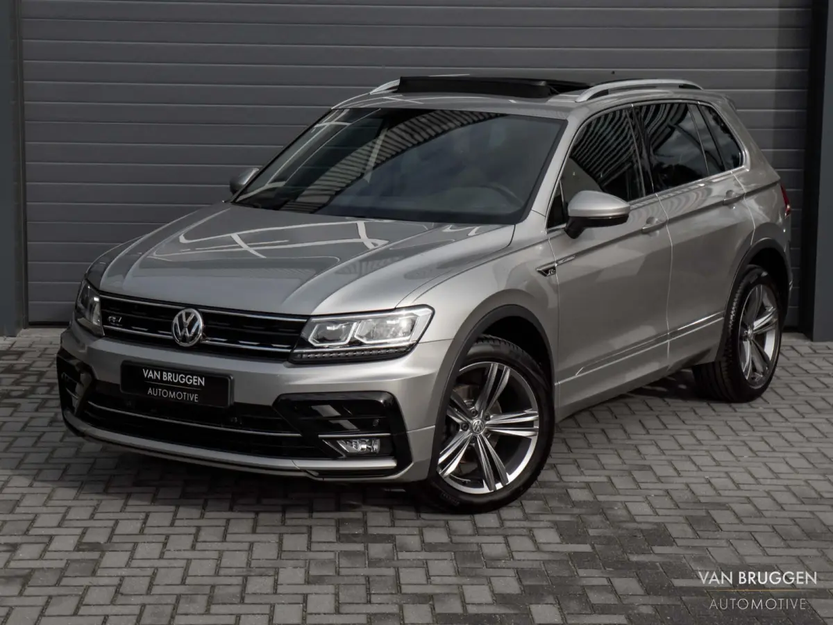1.4 TSI 4M R-Line Pano Keyless Trekhaak 360 Virtual