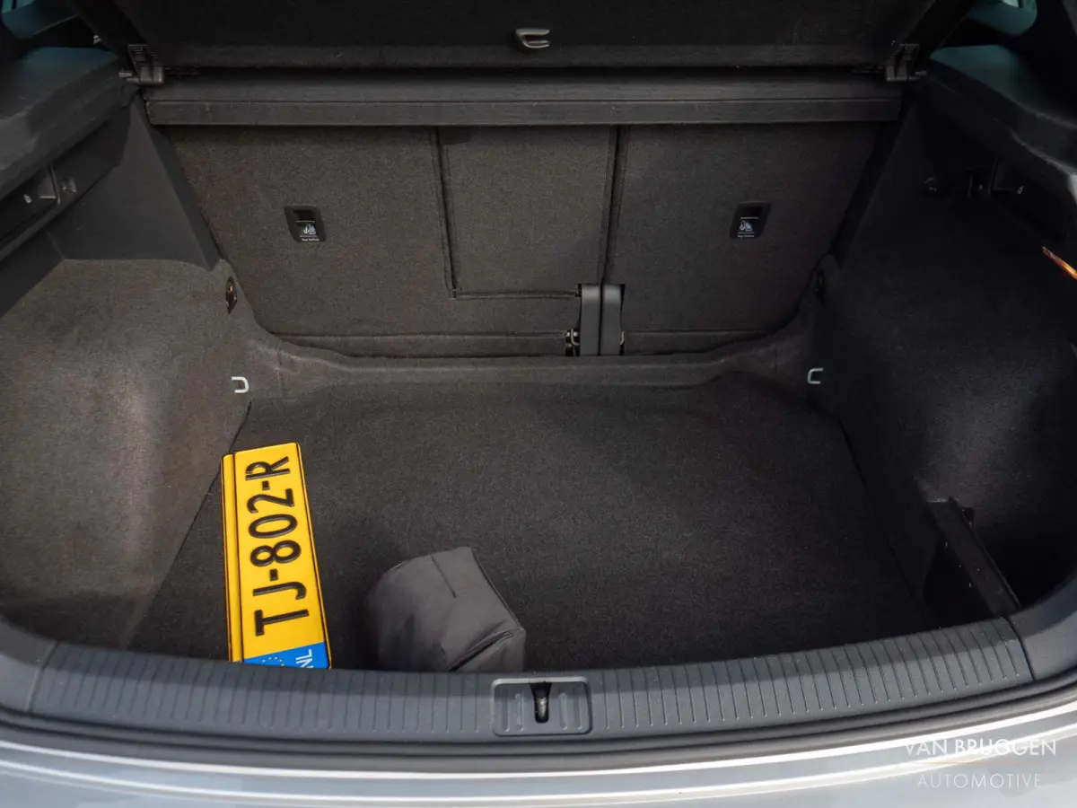 1.4 TSI 4M R-Line Pano Keyless Trekhaak 360 Virtual