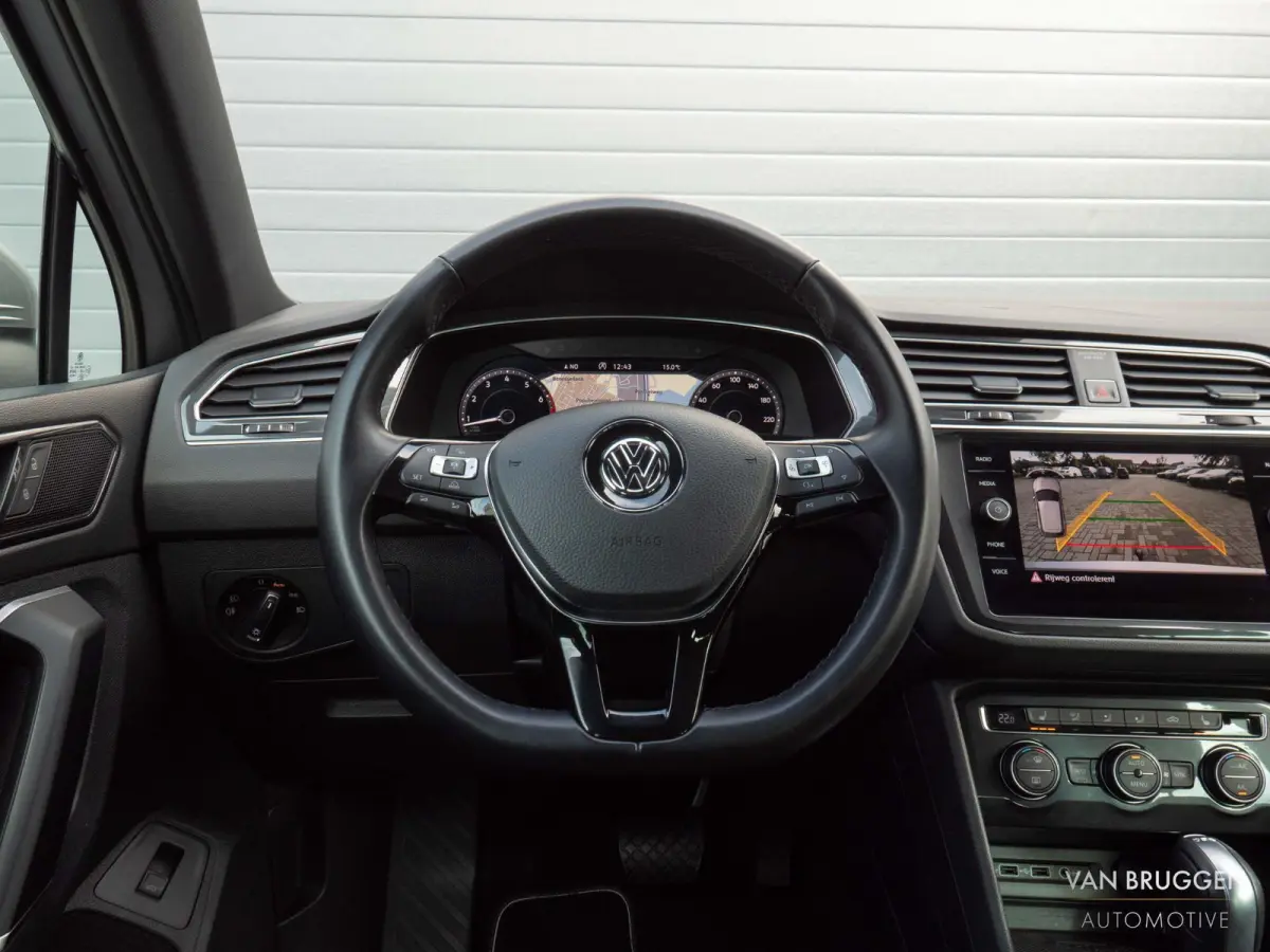 1.4 TSI 4M R-Line Pano Keyless Trekhaak 360 Virtual