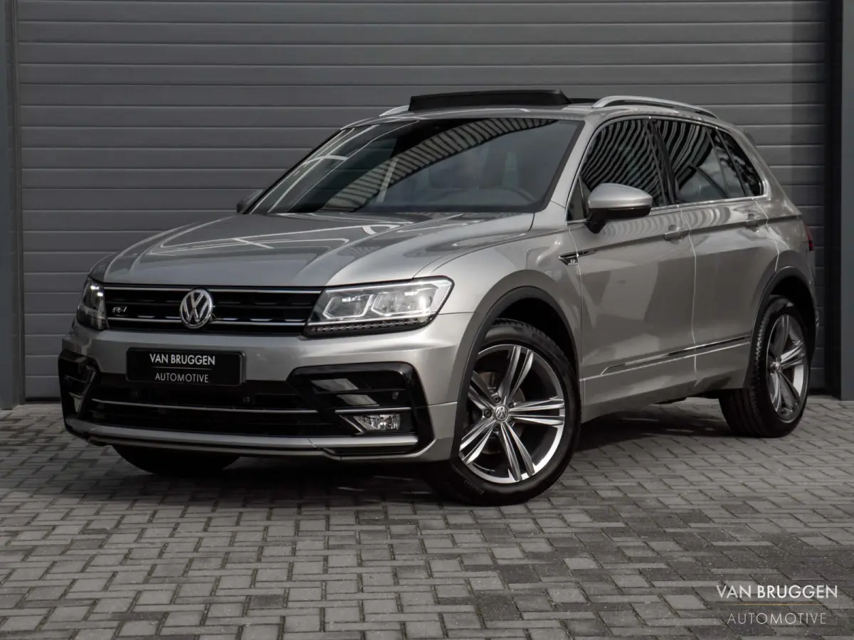 1.4 TSI 4M R-Line Pano Keyless Trekhaak 360 Virtual