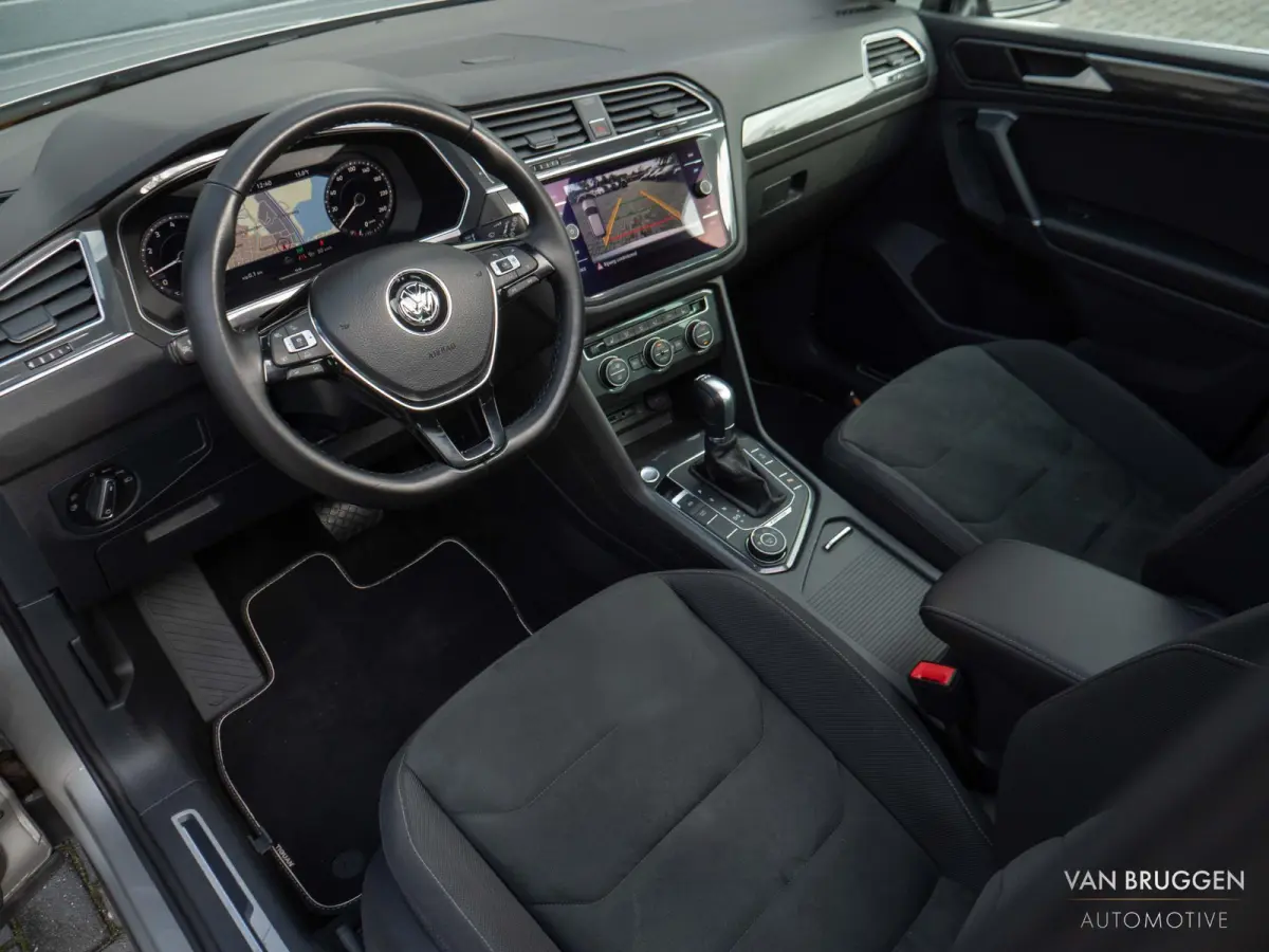 1.4 TSI 4M R-Line Pano Keyless Trekhaak 360 Virtual