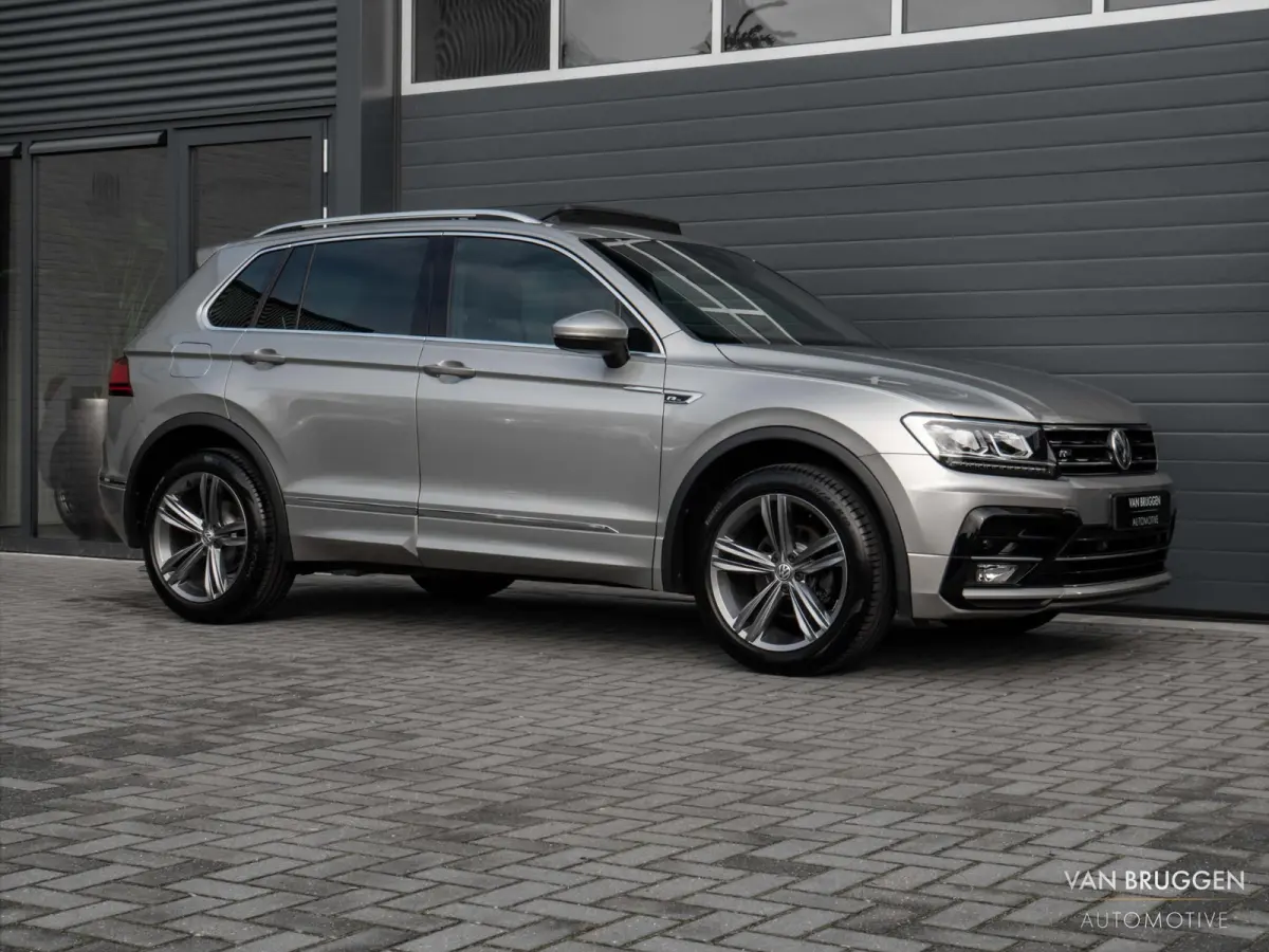 1.4 TSI 4M R-Line Pano Keyless Trekhaak 360 Virtual