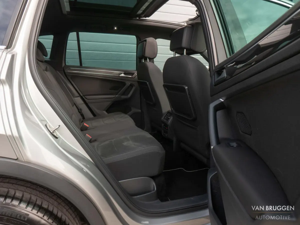 1.4 TSI 4M R-Line Pano Keyless Trekhaak 360 Virtual