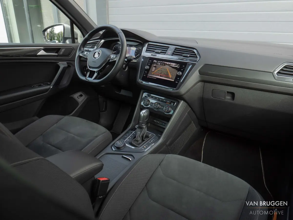 1.4 TSI 4M R-Line Pano Keyless Trekhaak 360 Virtual