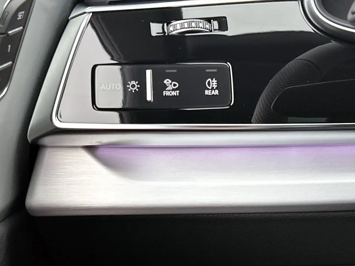 55 TFSI e quattro Pro Line S | Glazen panoramadak | Bang & Olufsen Premium 3D | Comfortsleutel | Trekhaak | Optiekpakket Zwart Plus | leder Bekleding met S-logo |  Lichtpakket plus | Glas Do