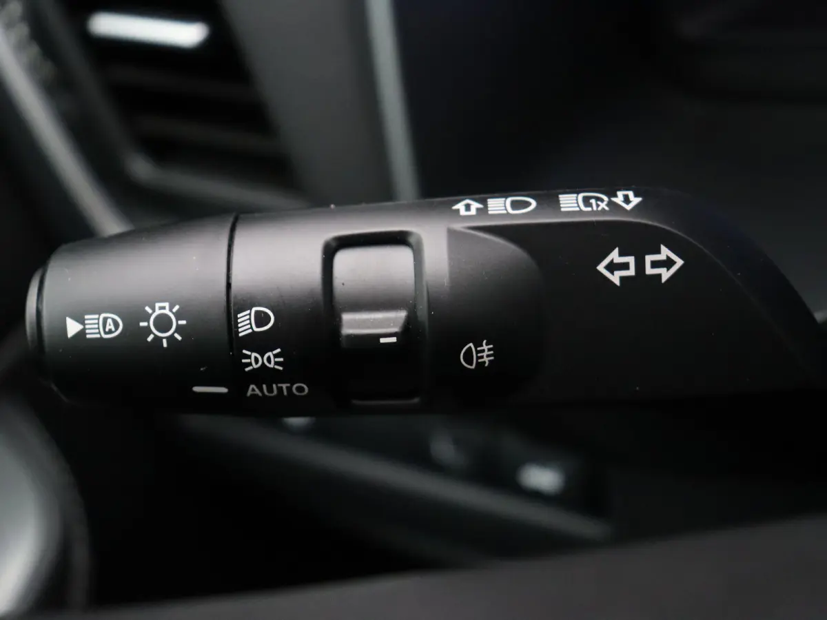 1.5 e-Power N-Connecta | 360 graden camera | Automaat | Stoel & Stuurverwarming | Panoramadak |
