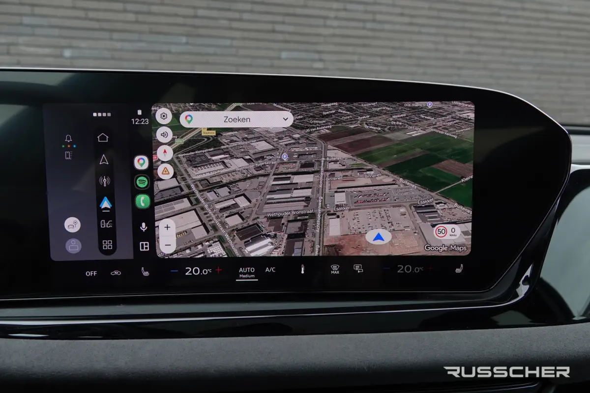 Edition One | 299Pk | quattro | S-Line | Plug-In Hybrid | 360° Camera | 21'' | Mythoszwart