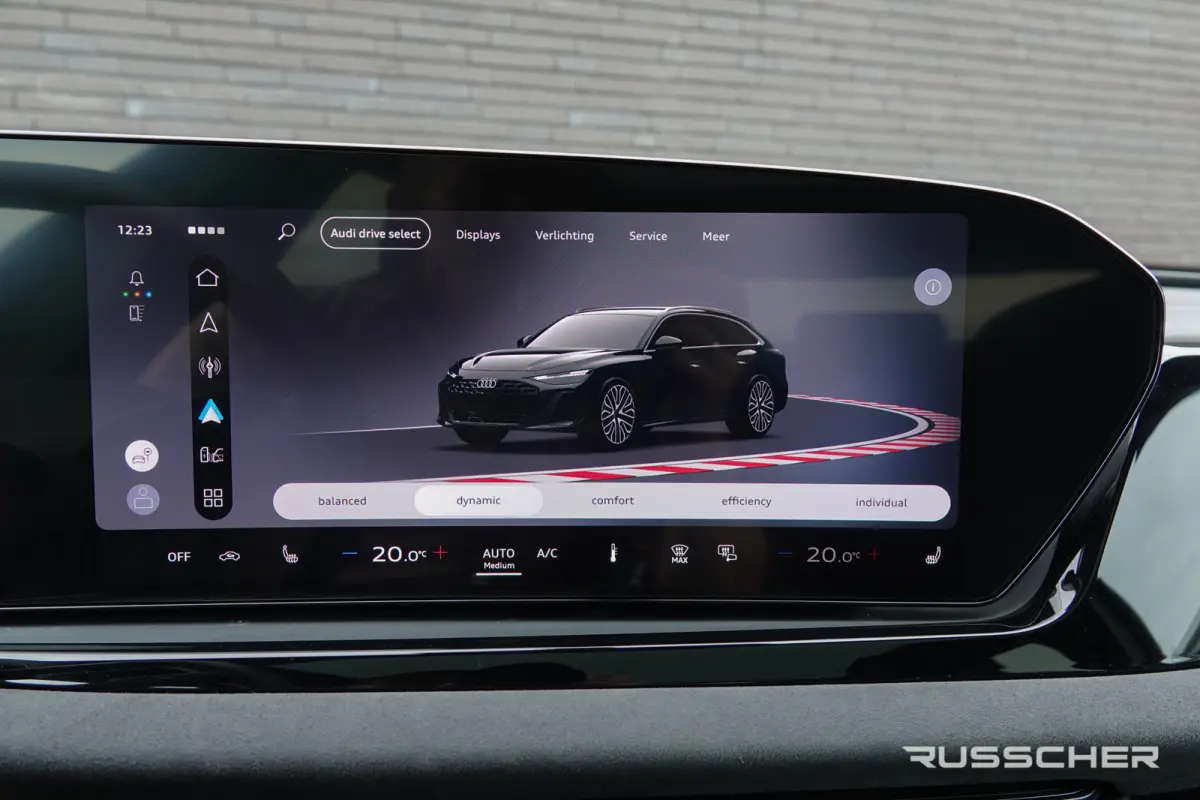 Edition One | 299Pk | quattro | S-Line | Plug-In Hybrid | 360° Camera | 21''