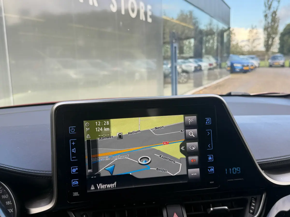 1.8 Hybrid Style Bi-Tone Leder|Navi|ACC|Camera