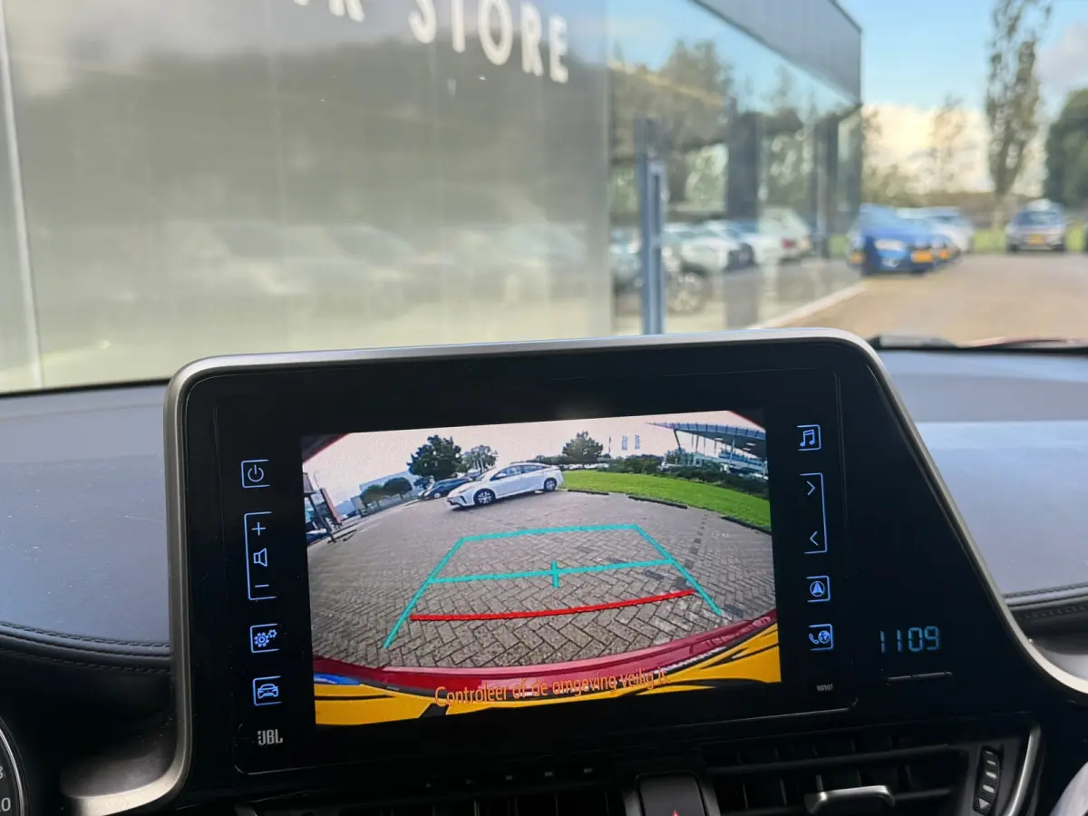 1.8 Hybrid Style Bi-Tone Leder|Navi|ACC|Camera