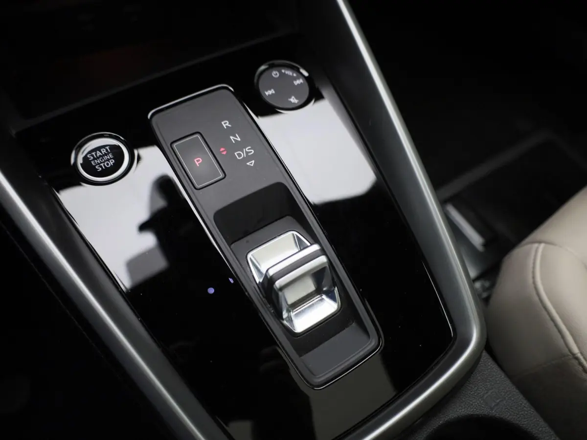 35 TFSI S edition | PANORAMADAK | LEDER | ACHTERUITRIJCAMERA | APPLE CARPLAY - ANDROID AUTO | BANG & OLUFSEN GELUID | DODEHOEKSENSOREN | LED VERLICHTING | ELEKTRISCH VERSTELBARE STOELEN | EL