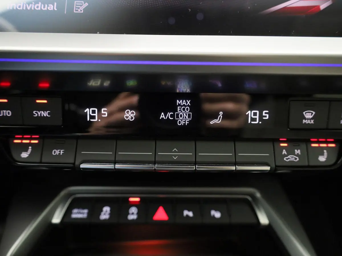 35 TFSI S edition | PANORAMADAK | LEDER | ACHTERUITRIJCAMERA | APPLE CARPLAY - ANDROID AUTO | BANG & OLUFSEN GELUID | DODEHOEKSENSOREN | LED VERLICHTING | ELEKTRISCH VERSTELBARE STOELEN | EL