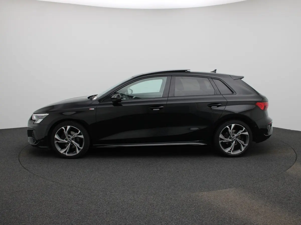 35 TFSI S edition | PANORAMADAK | LEDER | ACHTERUITRIJCAMERA | APPLE CARPLAY - ANDROID AUTO | BANG & OLUFSEN GELUID | DODEHOEKSENSOREN | LED VERLICHTING | ELEKTRISCH VERSTELBARE STOELEN | EL