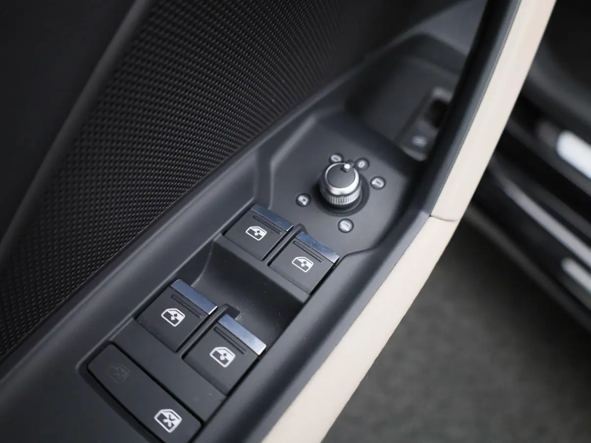 35 TFSI S edition | PANORAMADAK | LEDER | ACHTERUITRIJCAMERA | APPLE CARPLAY - ANDROID AUTO | BANG & OLUFSEN GELUID | DODEHOEKSENSOREN | LED VERLICHTING | ELEKTRISCH VERSTELBARE STOELEN | EL