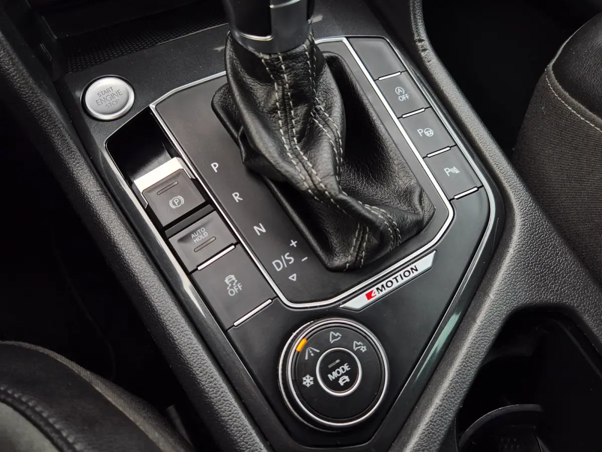 R-Line 2.0 TSI 4Motion 220pk