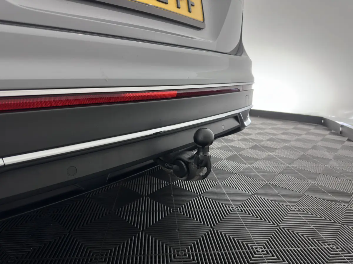 2.0 TDI Business+ (INCL.BTW) Aut. *FULL-LED | HEATED-COMFORTSEATS | ADAPTIVE-CRUISE | DIGI-COCKPIT | PRIVACY-GLASS | CAMERA | SHIFT-PADDLES | ECC | PDC | 18''ALU | TOWBAR*