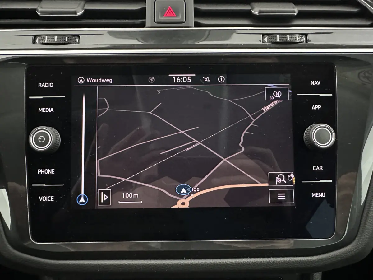 2.0 TDI Business+ (INCL.BTW) Aut. *FULL-LED | HEATED-COMFORTSEATS | ADAPTIVE-CRUISE | DIGI-COCKPIT | PRIVACY-GLASS | CAMERA | SHIFT-PADDLES | ECC | PDC | 18''ALU | TOWBAR*