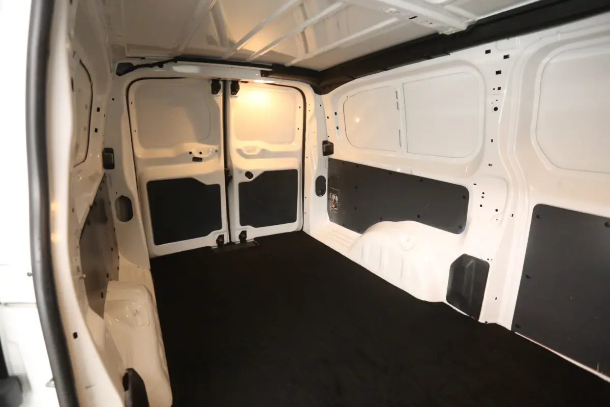 Electric 75 kWh L3H1 Range | Snelladen | SOH 93% | Airco | Cruise | Carplay | 3 Zits | Parkeersens.