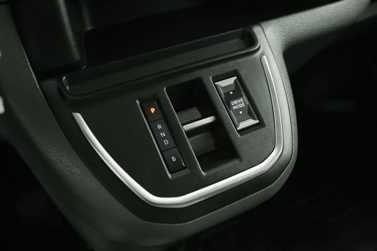Electric 75 kWh L3H1 Range | Snelladen | SOH 93% | Airco | Cruise | Carplay | 3 Zits | Parkeersens.