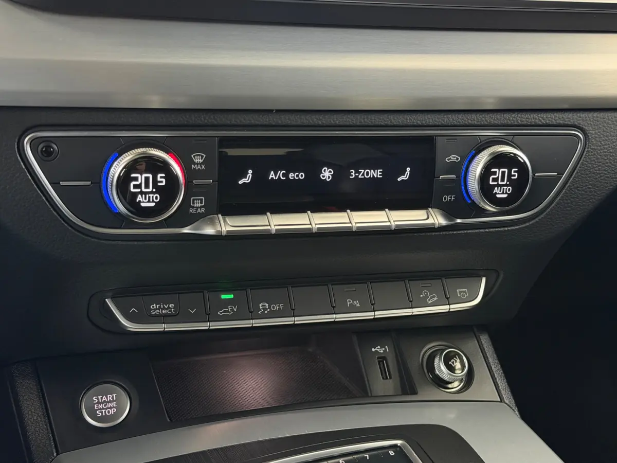 50 TFSI E Quattro 3x S-Line Competition