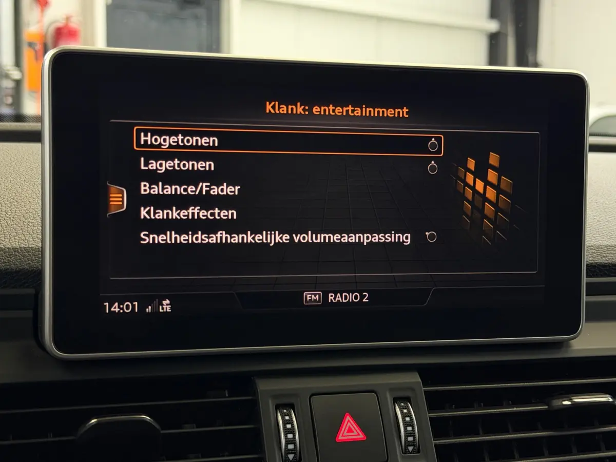 50 TFSI E Quattro 3x S-Line Competition