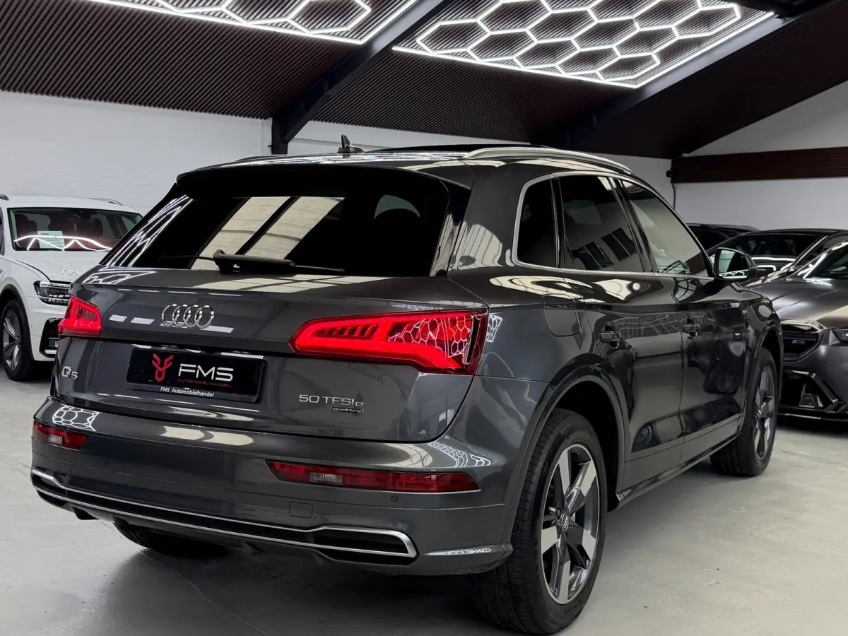 50 TFSI E Quattro 3x S-Line Competition