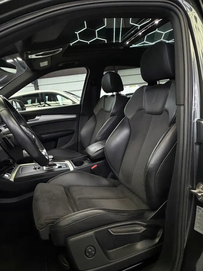 50 TFSI E Quattro 3x S-Line Competition