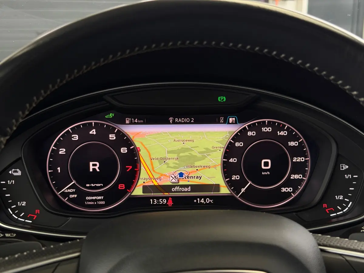 50 TFSI E Quattro 3x S-Line Competition